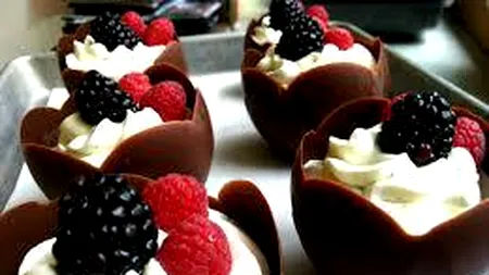 Cum se face un bol de ciocolată