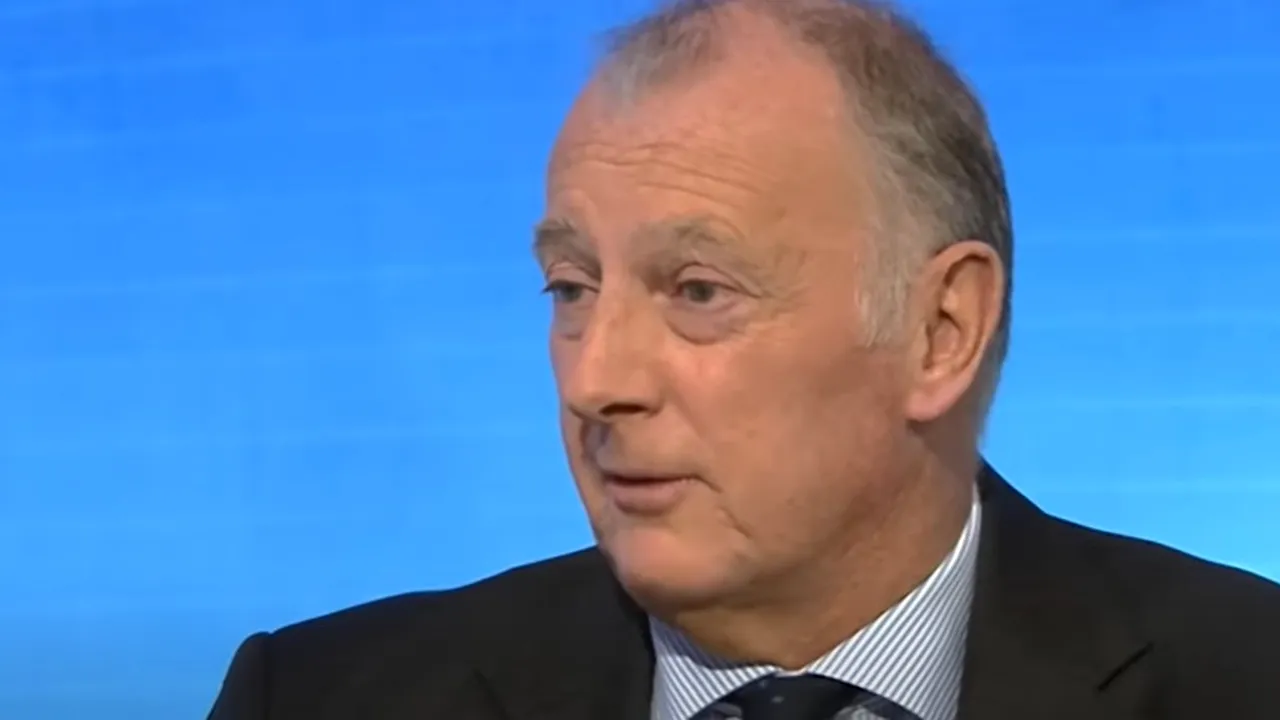 Fostul internaţional britanic Trevor Francis a decedat la vârsta de 69 de ani în urma unui stop cardiac