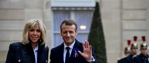 Emmanuel Macron, interviu fără filtru. Președintele Franței, mărturisiri despre relația cu soția sa Brigitte. „El este preşedintele, trebuie să dea exemplu şi să nu se căsătorească cu profesoara sa” / Nu prea alegi dragostea, ţi se întâmplă...