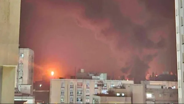 Escaladare în Orient. Centrale electrice și instalații de apă din Kuweit, lovite de drone iraniene. Un complex petrolier, în flăcări