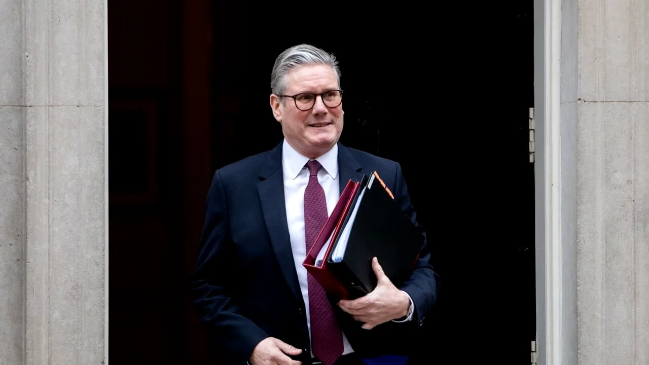 Guvernul britanic speră să-l convingă pe TRUMP să nu impună taxe comerciale/ „Există o bază pentru discuții”