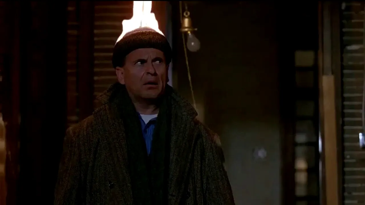 Joe Pesci dezvăluie că a suferit arsuri grave în vârful capului la filmările pentru „Singur acasă 2”