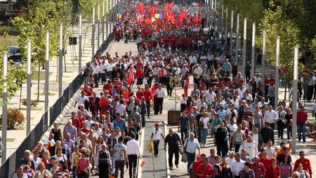Drumul invizibil al banilor cu care s-a lansat Victor Ponta la președinție: iată FACTURA spectacolului omagial de pe Arena Națională