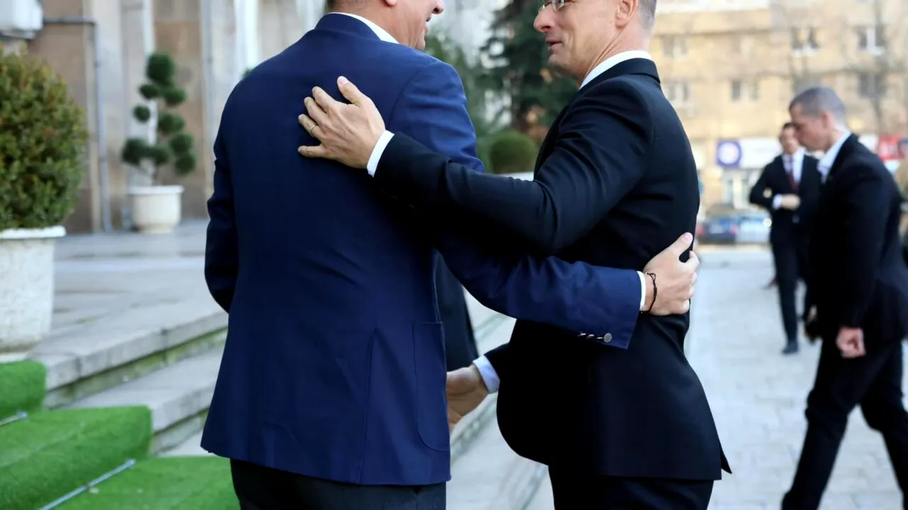 Sorin Grindeanu, întâlnire cu ministrul ungar Szijjártó Péter: 