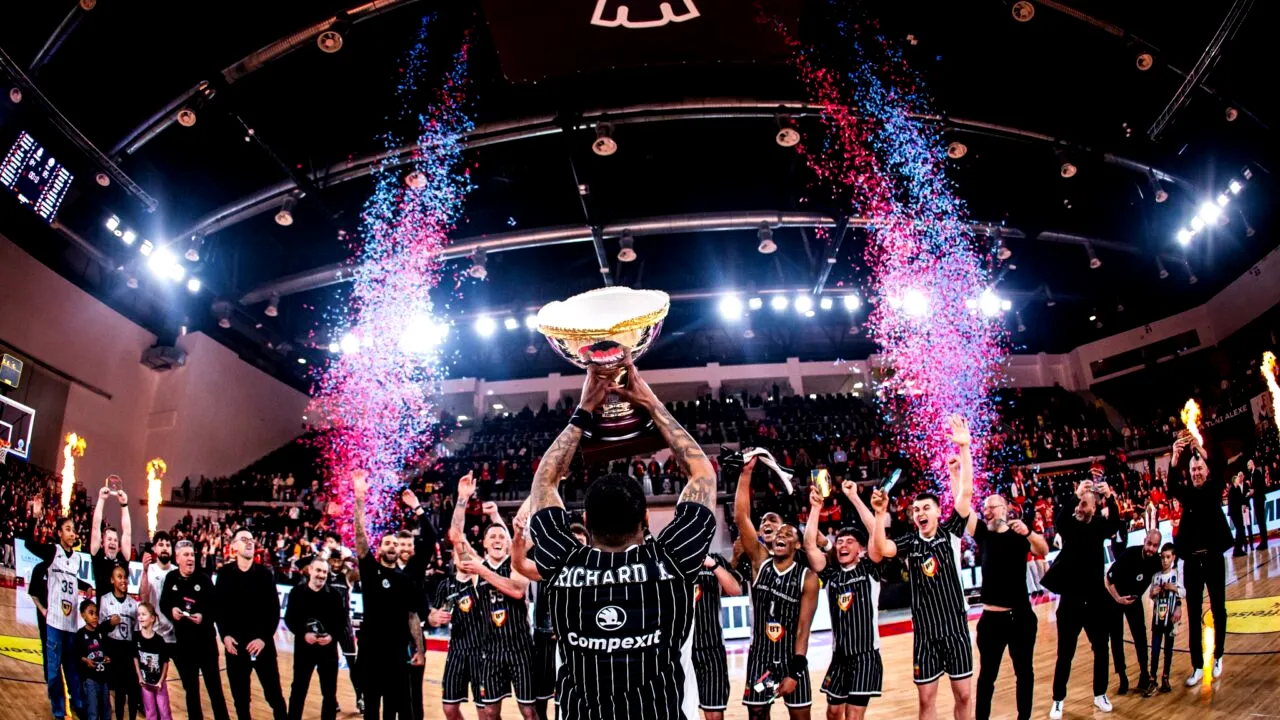 S-a decis câștigătoarea Cupei României la baschet masculin! 5000 de persoane la Oradea Arena