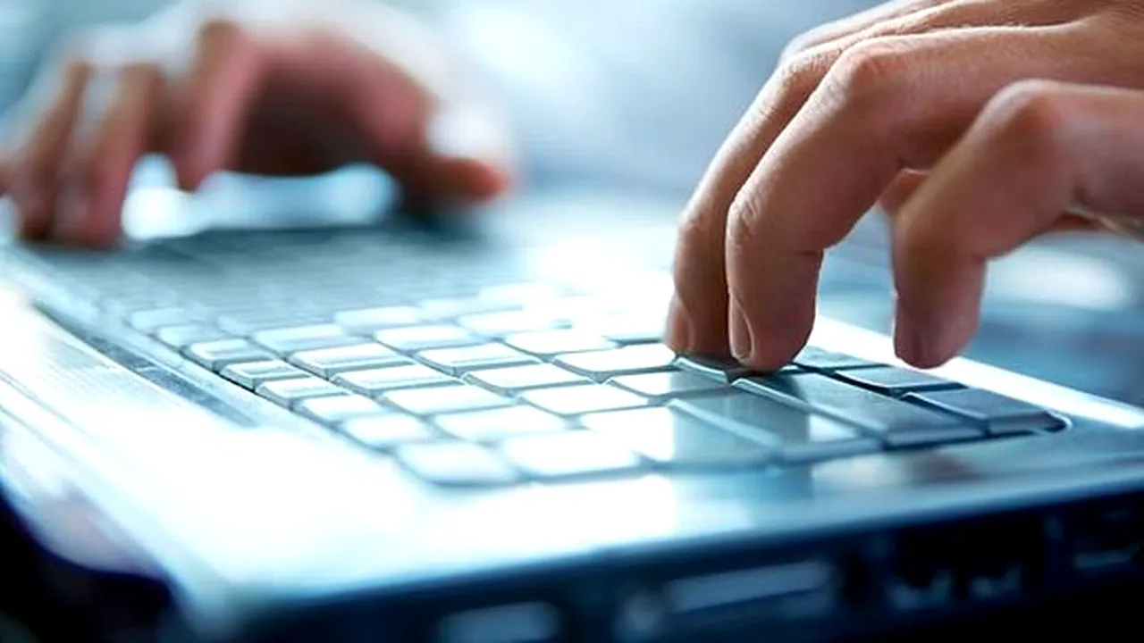 Un cercetător maghiar a creat algoritmul după care se poate ajunge în orice pagină web. STUDIU