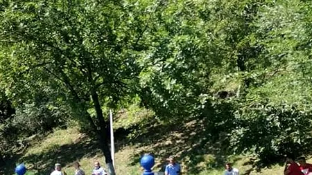 ACCIDENT. Copilul în vârstă de aproximativ 10 ani a murit, după ce a fost lovit de un motociclist pe Calea Văcărești. Se pare că motociclistul a trecut pe roșu