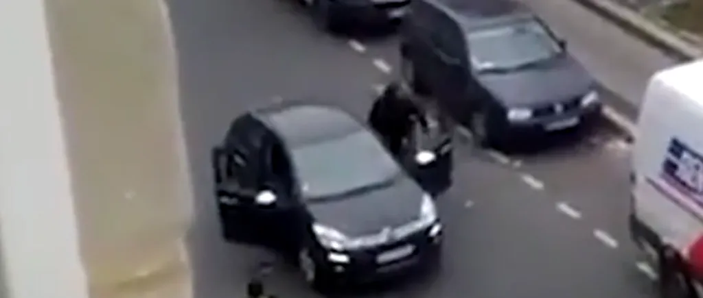 Doi franco-algerieni, în vizorul poliției după atentatul de la sediul publicației Charlie Hebdo