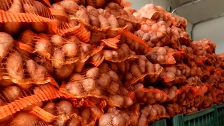 Ioan, un fermier din Săcele, a dat lovitura în afaceri. Își vinde cartofii direct prin easybox