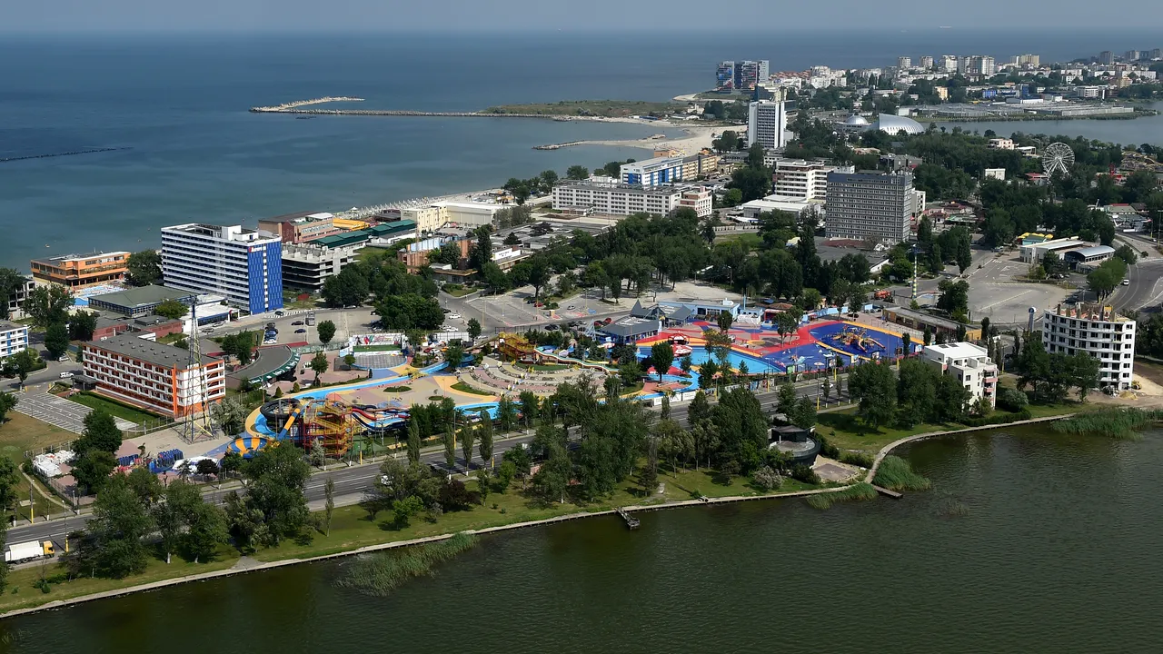 Prima reacție a oamenilor din sistem, la proiectul Legii Turismului:  Noi, deja, facem asta. E prostesc să mai treci datele o dată și în sistemul informatic