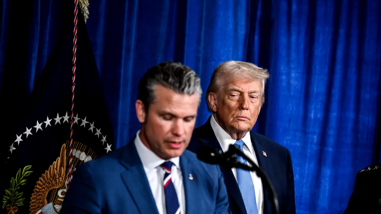 Tensiuni între Trump și șeful Pentagonului pe tema stocurilor reduse de rachete. Ce răspuns dă președintele american