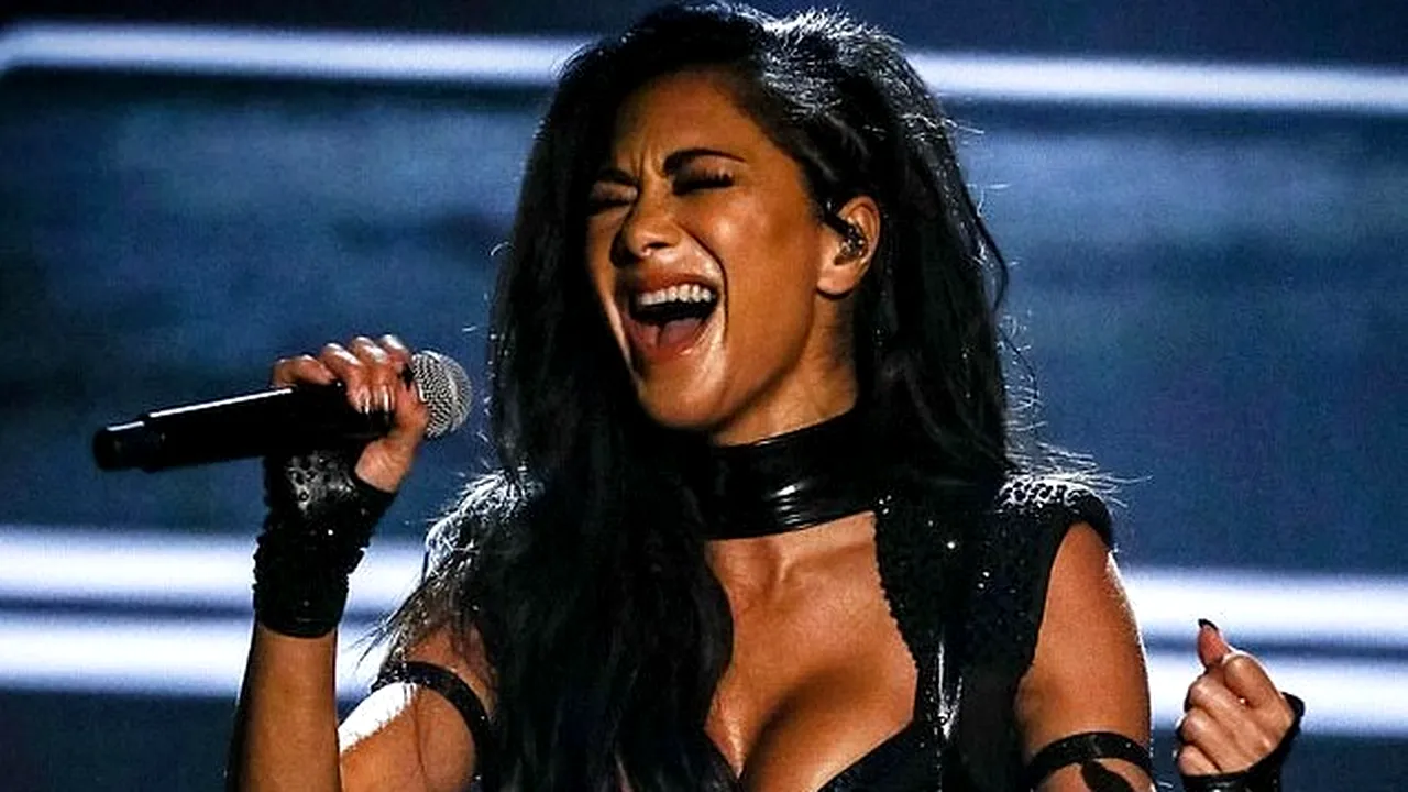 Reunirea trupei Pussycat Dolls a stârnit controverse. Fetele, reclamate la CNA-ul britanic pentru show-ul considerat vulgar - FOTO/VIDEO
