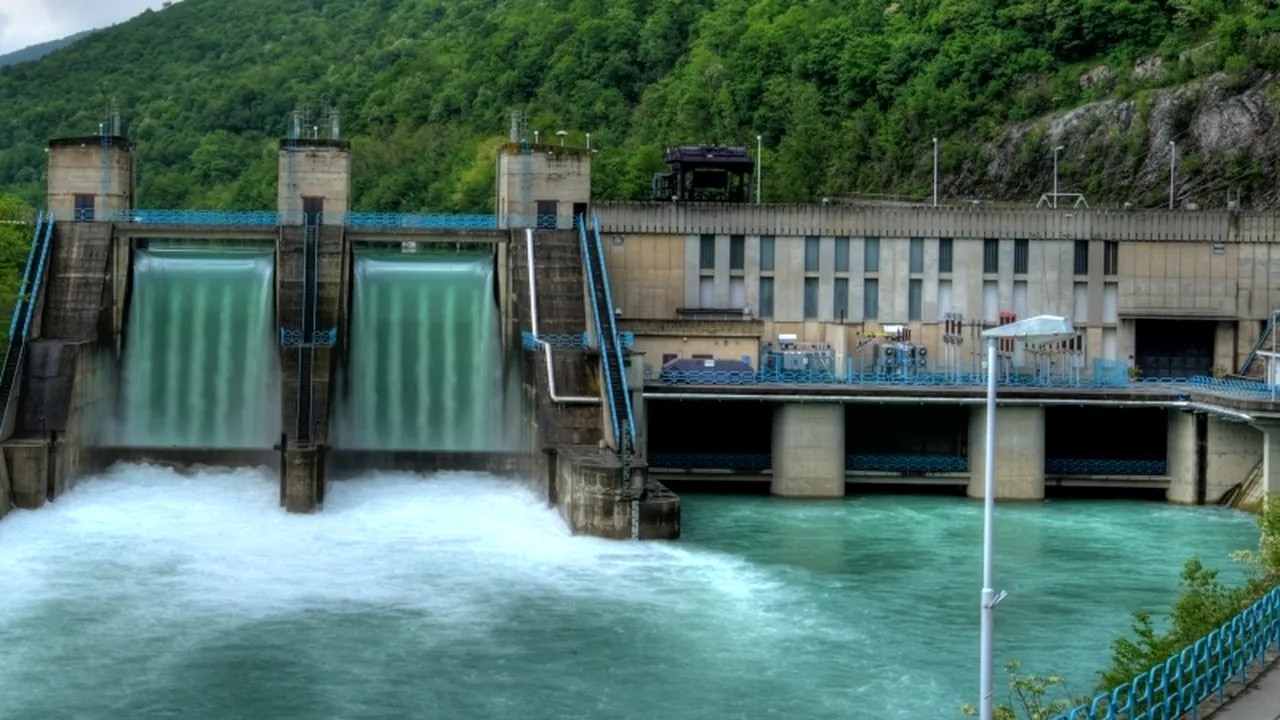 Hidroelectrica scoate la vânzare pe bursa de energie electricitate de 106 milioane lei