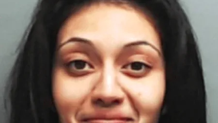 CRIMĂ. O fetiță de cinci ani a fost decapitată de propria mamă: „Am crezut că sunt clone”