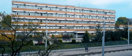 Pacienți atacați de câini fără stăpân în curtea Spitalului de Urgență Bârlad
