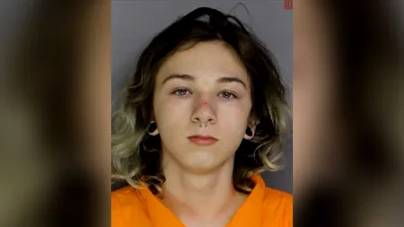 Un băiat de 16 ani a cerut ajutor pe Instagram pentru a ascunde cadavrul prietenei sale, după ce a mărturisit că a ucis-o