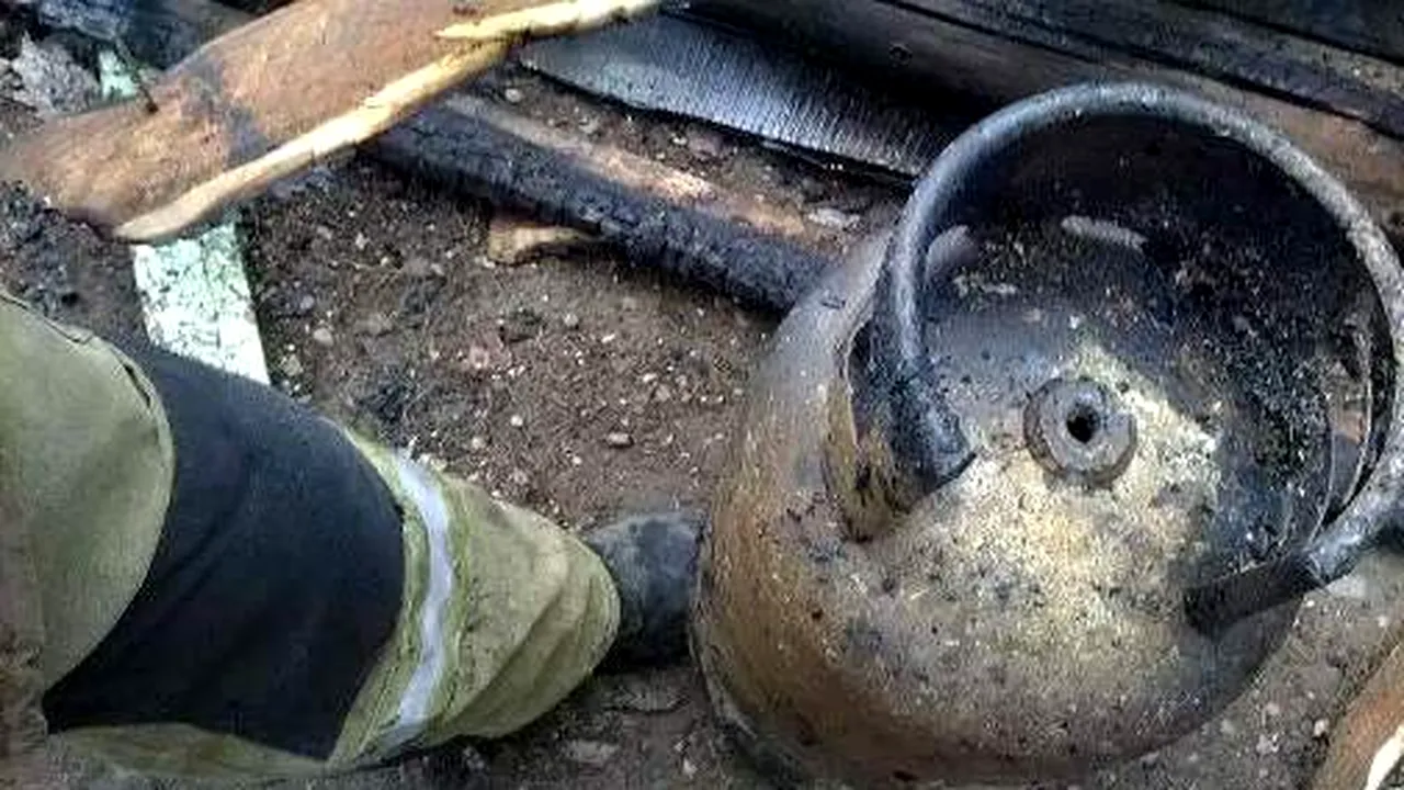 Explozie într-un apartament din Capitală. Trei persoane au fost rănite 