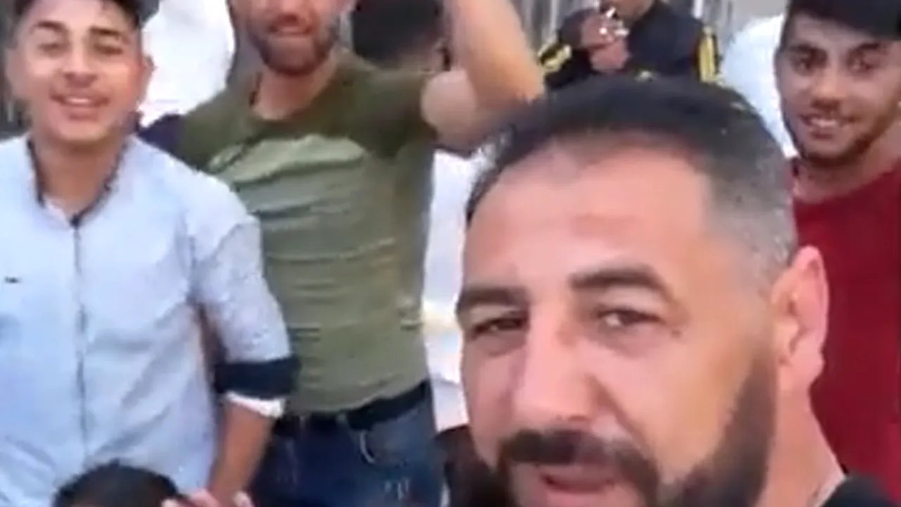 RUPT. L-au „SPARTacus”! Cum arată fața lui „Spartacus Idolu femeilor”, cel care a făcut „revoluție” cu Poliția în ziua de Paște. Imagini cu impact emoțional!