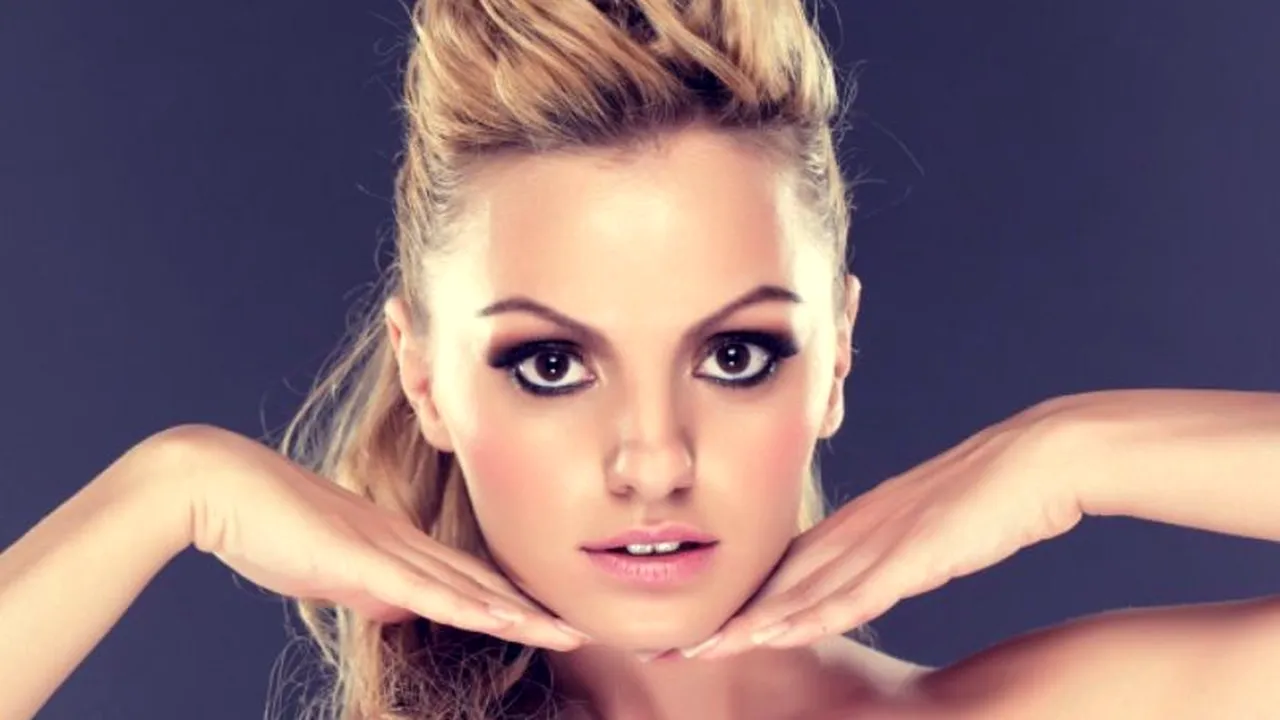 Artista Alexandra Stan, șocată de condițiile MIZERABILE oferite pacienților la Spitalul din Constanța. GALERIE FOTO cu locul în care este internat tatăl său