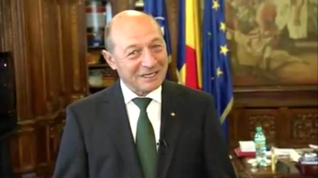 Priviți cu atenție colțul din dreapta jos al imaginii! Consilierul lui Băsescu, nevoit să ofere acum o EXPLICAȚIE