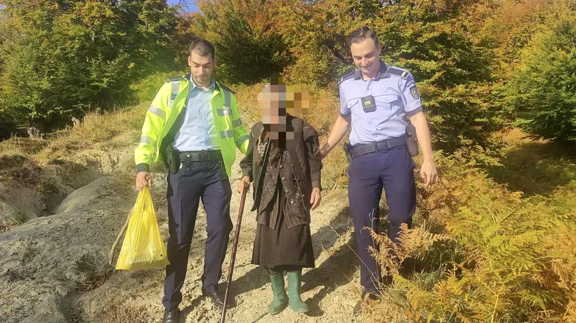 O bătrână care se rătăcise într-o pădure, salvată de polițiști cu ajutorul unui angajat al unui call center. Cum s-a întâmplat totul