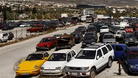 Două milioane de mașini, aproape 30% din parcul auto din Grecia, nu sunt asigurate