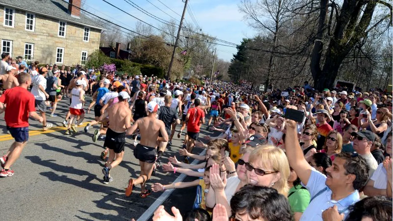 10.000 de oameni au reprodus un maraton din 1912