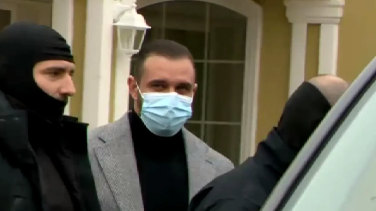 Fetele exploatate sexual de Alex Bodi au vorbit cu procurorii DIICOT. Îi trimiteau banii prin transfer bancar