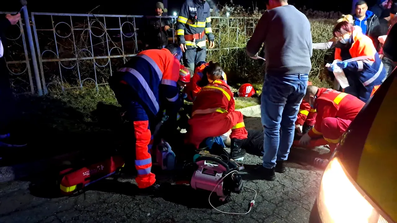 Tatăl șoferului de 19 ani care a lovit șase copii: „A fugit cu mașina să își aducă acasă fratele mai mic”