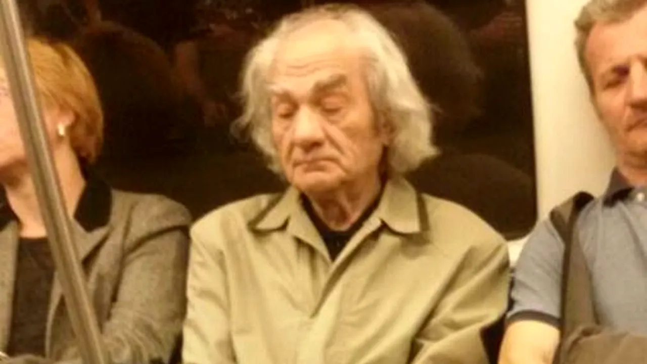 O fotografie cu chirurgul Leon Dănăilă, distribuită de zeci de mii de ori