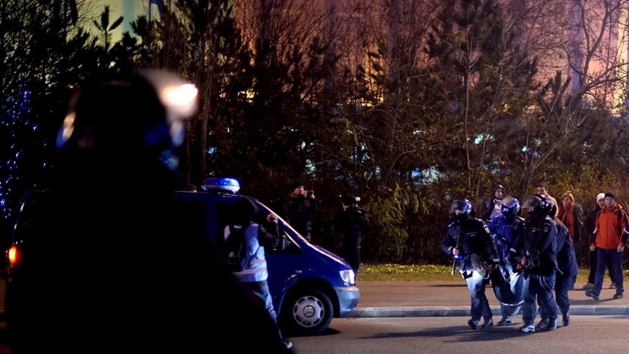 Șeful jandarmeriei: Este prima dată când în cele 18 săptămâni de manifestație am văzut membrii ai galeriilor de fotbal printre protestatari