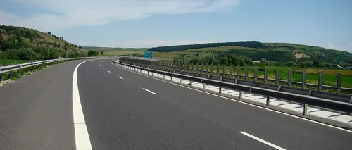 SIBIU: Șofer din București, prins cu 210 km/h pe A1