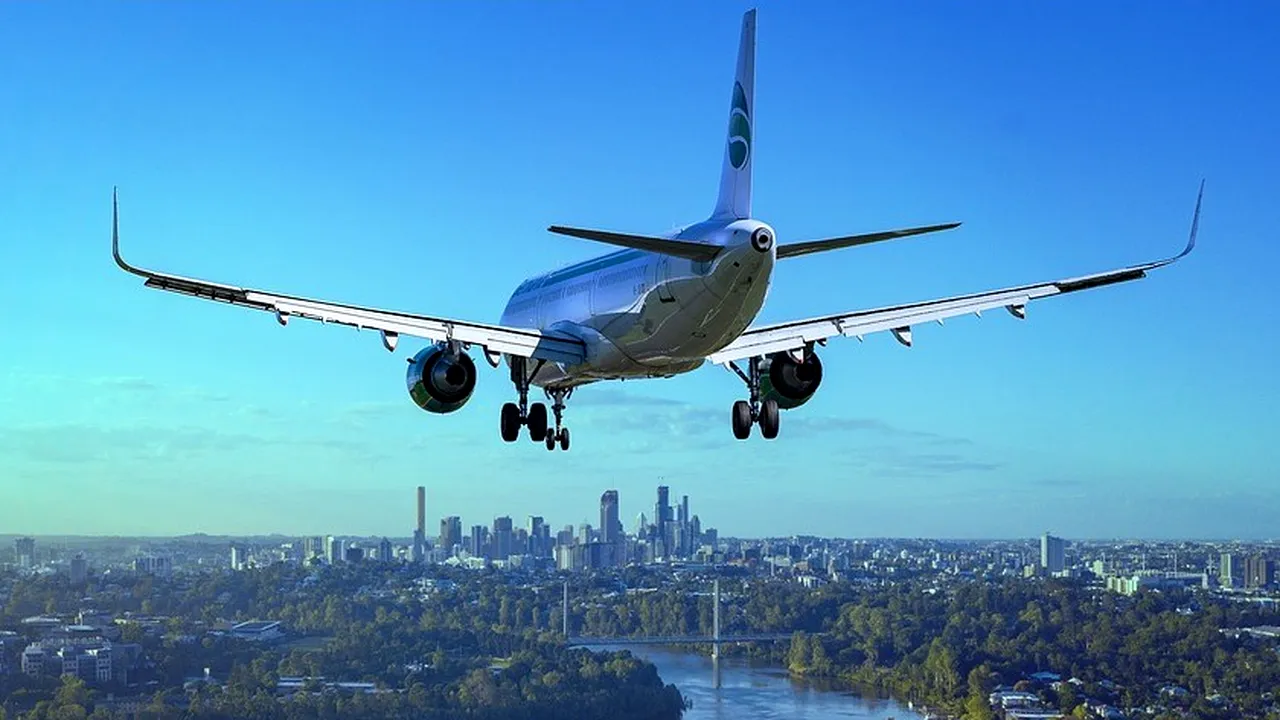 Toate zborurile din și spre Italia, date peste cap de greva operatorilor aerieni. Avertisment MAE pentru români