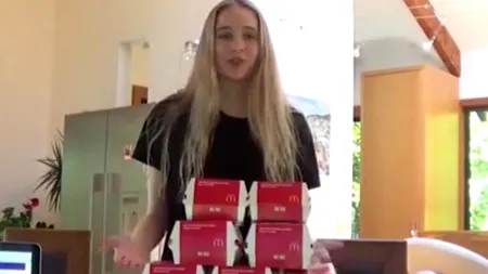 Miss Pământ și-a doborât propriul record. Tânăra din Noua Zeelandă a înfulecat 22 de hamburgeri Big Mac în mai puțin de o oră
