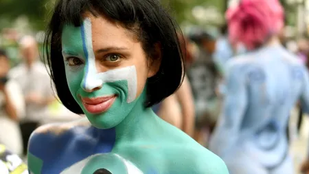 New York-ul, adus la viață de modele nud. GALERIE FOTO