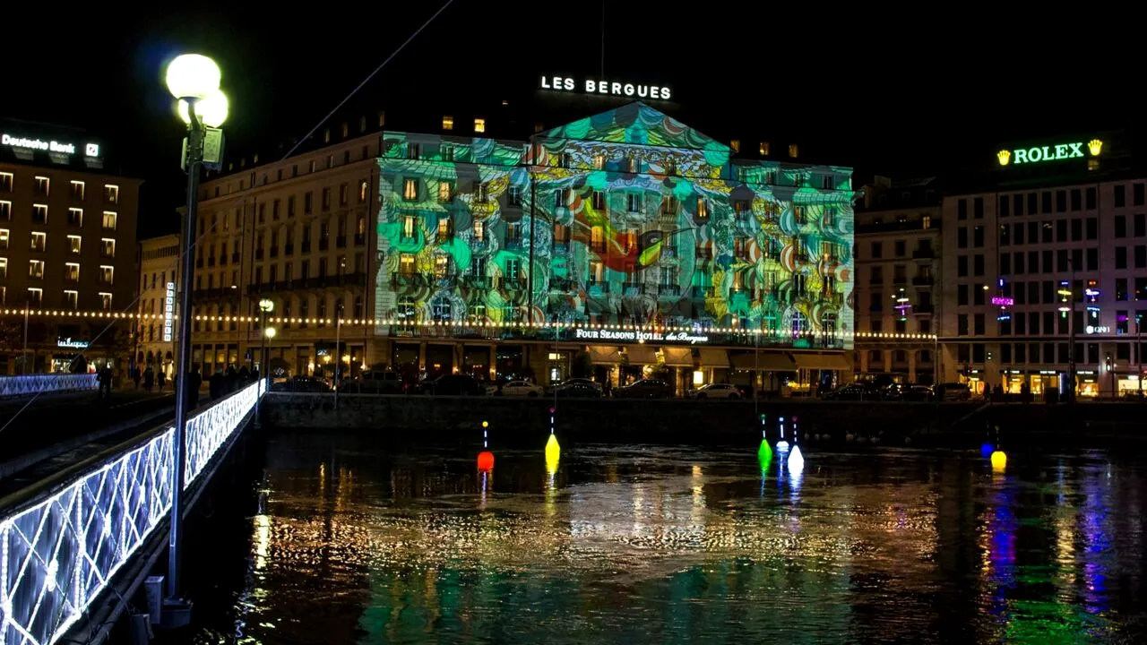 A ars cel mai vechi hotel de LUX din Elveția. Deschis acum aproape 200 de ani, Four Seasons Hotel des Bergues era simbolul orașului Geneva