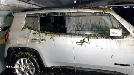 Zeci de mașini de lux au fost distruse în GARAJE subterane din Capitală, după inundațiile de joi seară