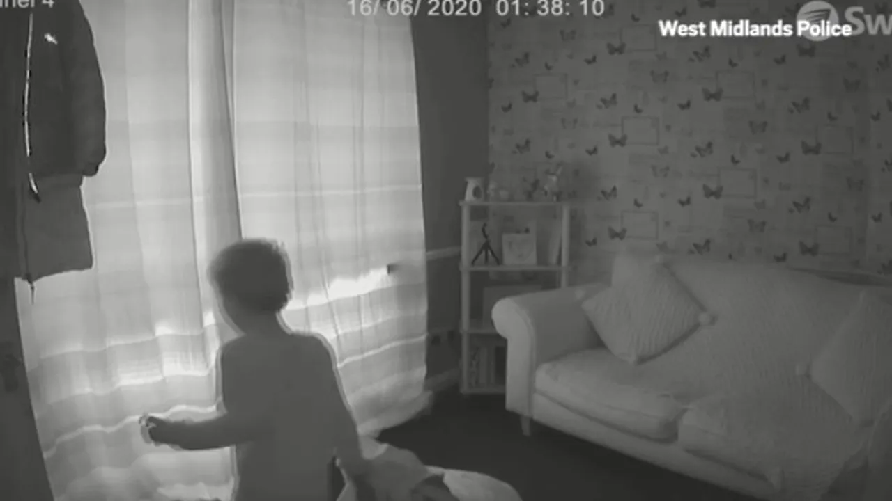 Ultimele clipe din viața lui Arthur, băiețelul torturat și ucis de propria familie: „Nimeni nu mă iubește, nimeni nu mă hrănește”