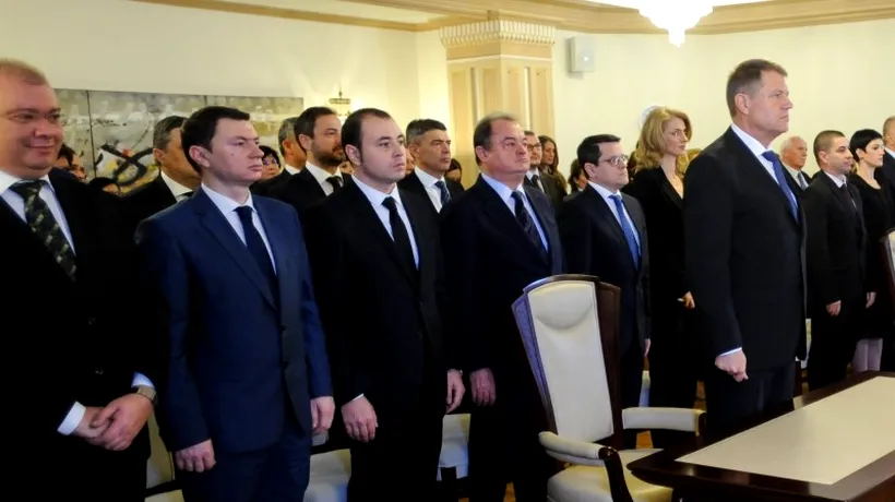 Administrația Iohannis, cu un picior în Palatul Cotroceni: primii consilieri prezidențiali preiau dosarele, RA-APPS caută o vilă de protocol