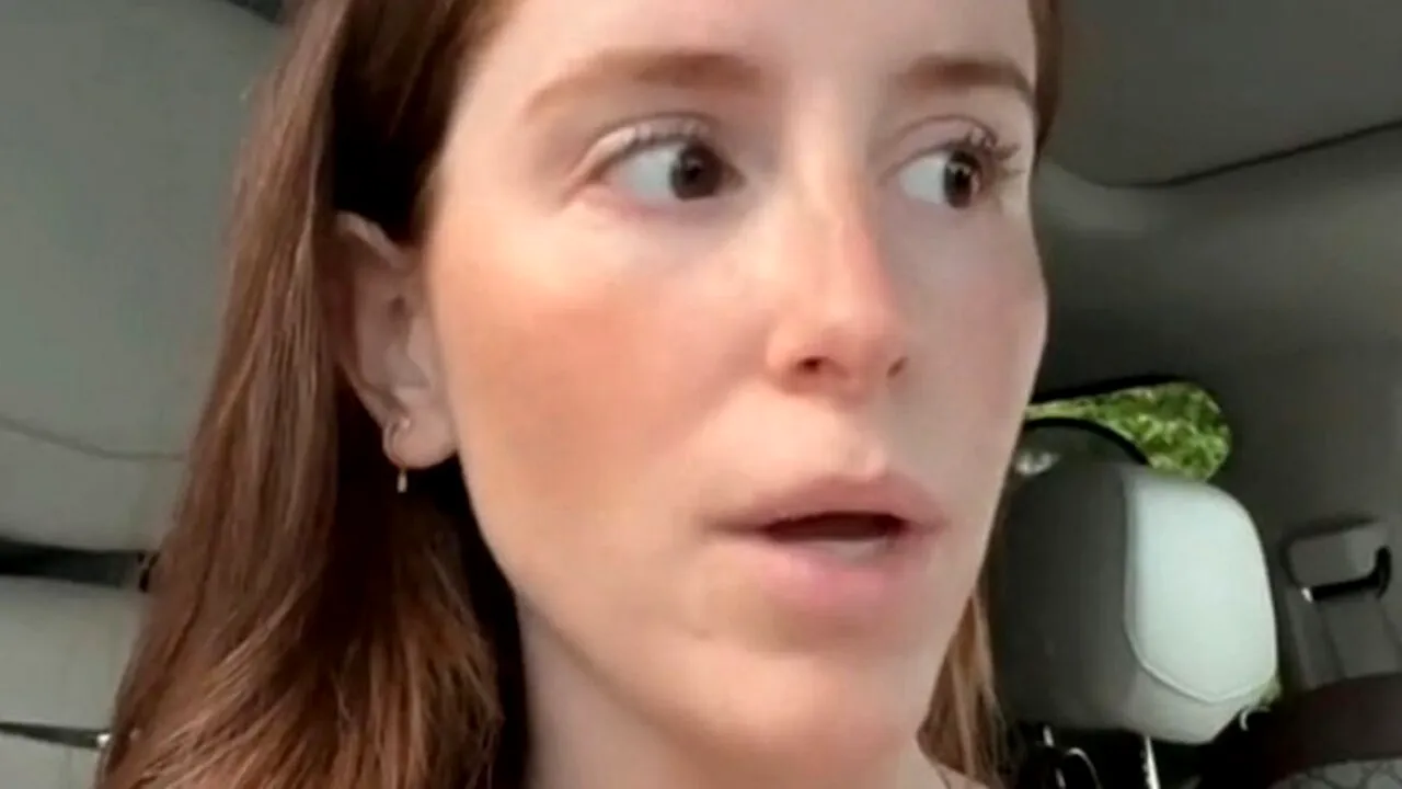 Medicii nu au mai văzut așa ceva în viața lor! Femeia din imagine a născut gemeni monoamniotici