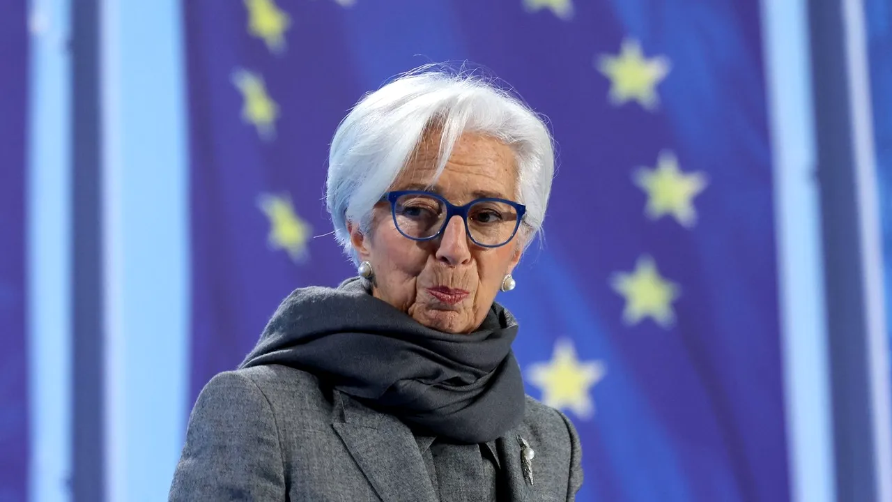 Christine Lagarde așteaptă trecerea presiunilor inflaționiste și îndeamnă statele europene să reducă datoriile suverane