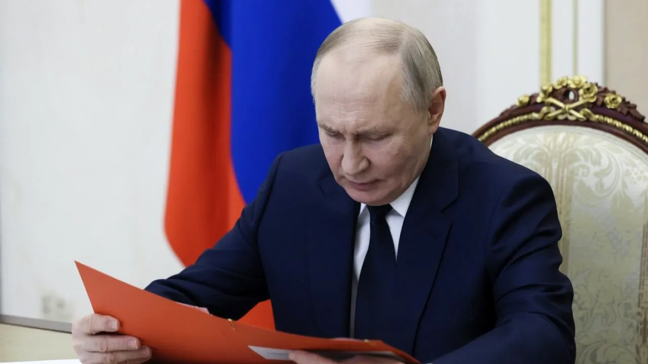 Alegerile din Europa de Est, „amprenta” Moscovei și planurile lui Putin. „Instalarea de oligarhi pro-Rusia, corupție și guverne MARIONETE”