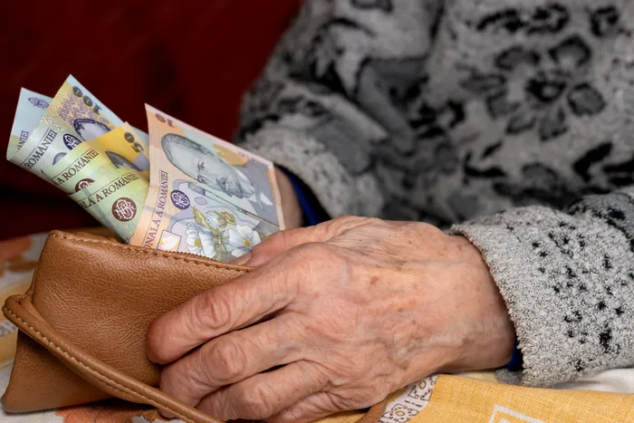 Categoria de pensionari care încasează pensia cu întârziere de Paște. Data exactă când vor fi virați banii, în aprilie 2025
