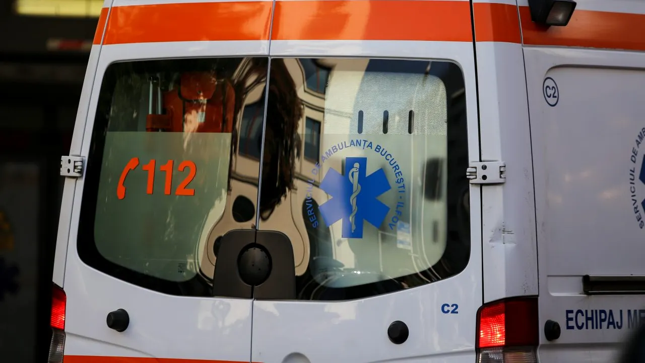 Cinci persoane au fost rănite în urma unui accident produs în Vrancea