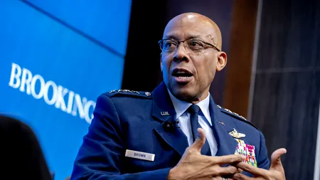 Generalul afro-american C.Q. Brown este alesul lui Joe Biden pentru a deveni noul șef de stat-major al Armatei SUA