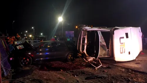 Accident auto grav, soldat cu doi morți și un rănit, pe un drum din județul Bistrița-Năsăud