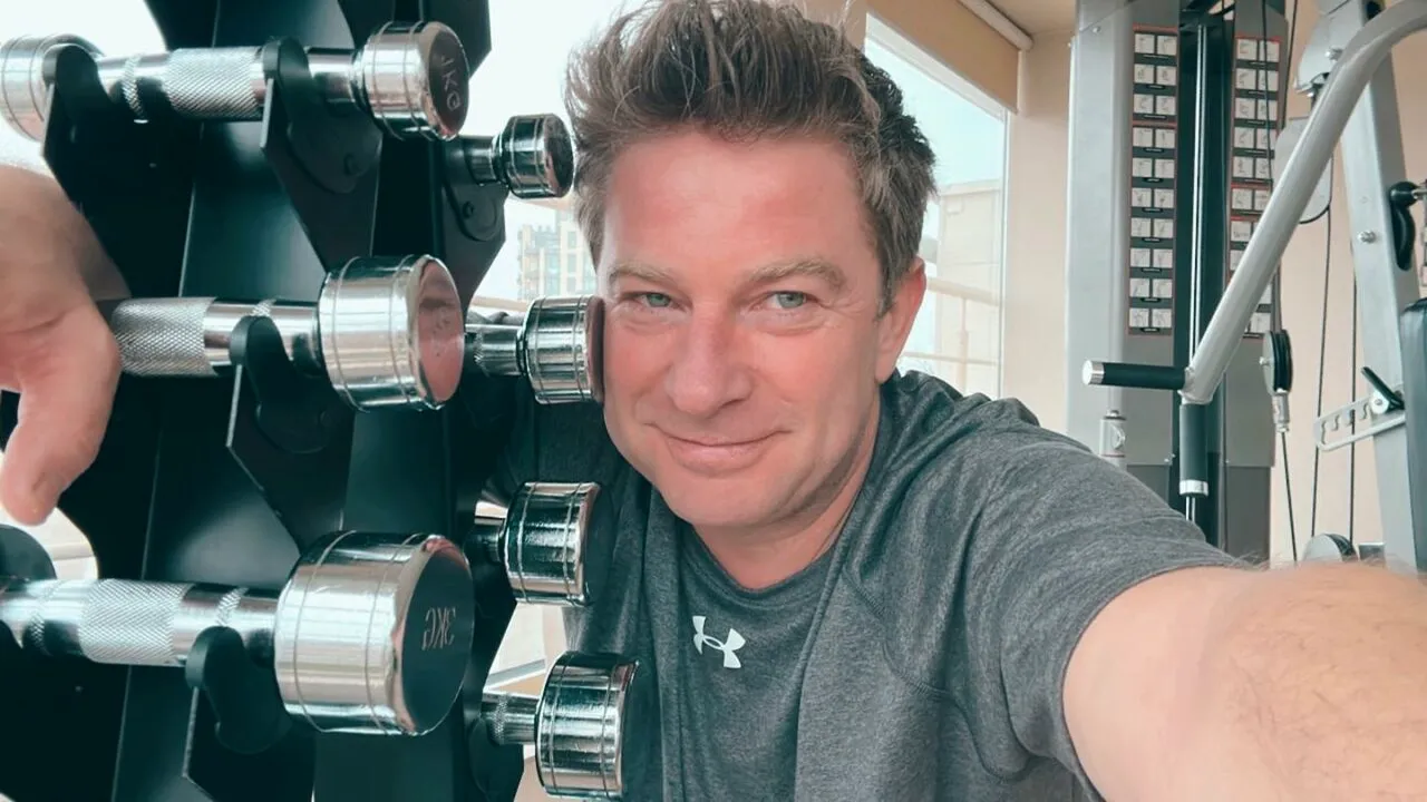 Cât de greu i-a fost lui Pavel Bartoș după moartea tatălui său. ”Dintr-o dată, a trebuit să îmi ajut familia, în felul meu”