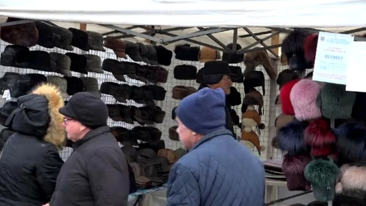 Cât COSTĂ cel mai scump model, la „Târgul Căciulilor” din Blaj. Este un preț record, iar materialul folosit e unul special