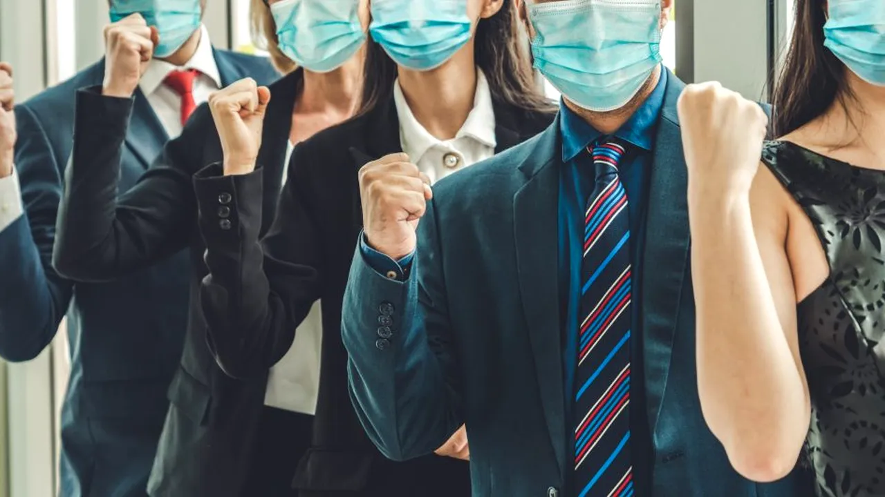 Metoda prin care un antreprenor vrea să își convingă angajații să se vaccineze anti-COVID-19: „Asta am voie să fac!”