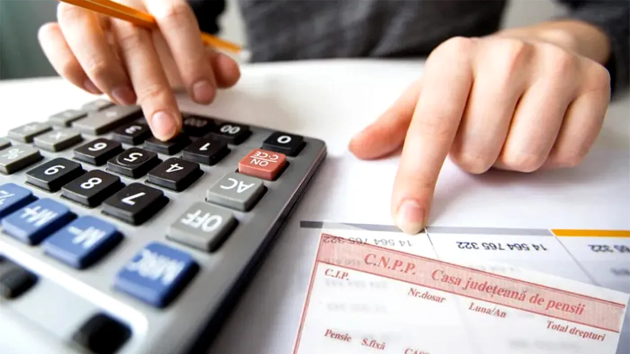 Calcul complet | Ce pensie va primi un pensionar român de la 1 august, dacă până acum lua 3.500 lei pe lună